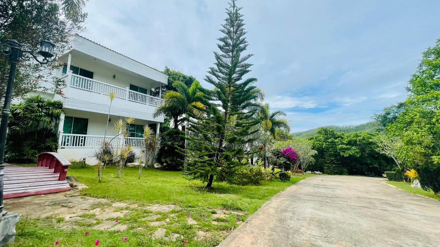Hotel Baan Ing Khao Pak Chong Zewnętrze zdjęcie